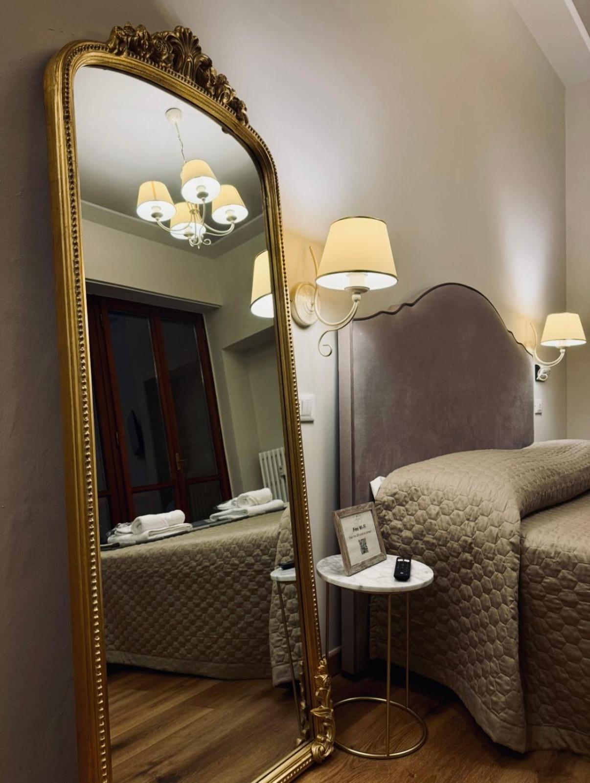 La Boutique By Rjgal B&B Florence Ngoại thất bức ảnh