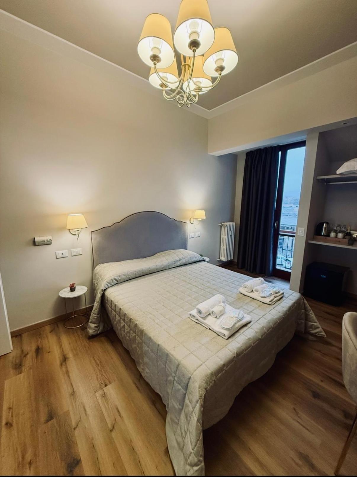 La Boutique By Rjgal B&B Florence Ngoại thất bức ảnh