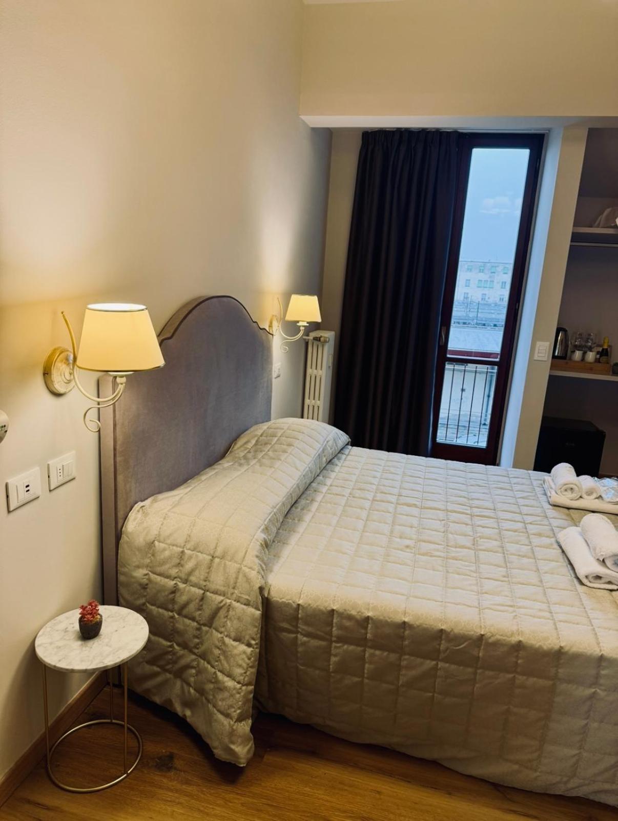 La Boutique By Rjgal B&B Florence Ngoại thất bức ảnh