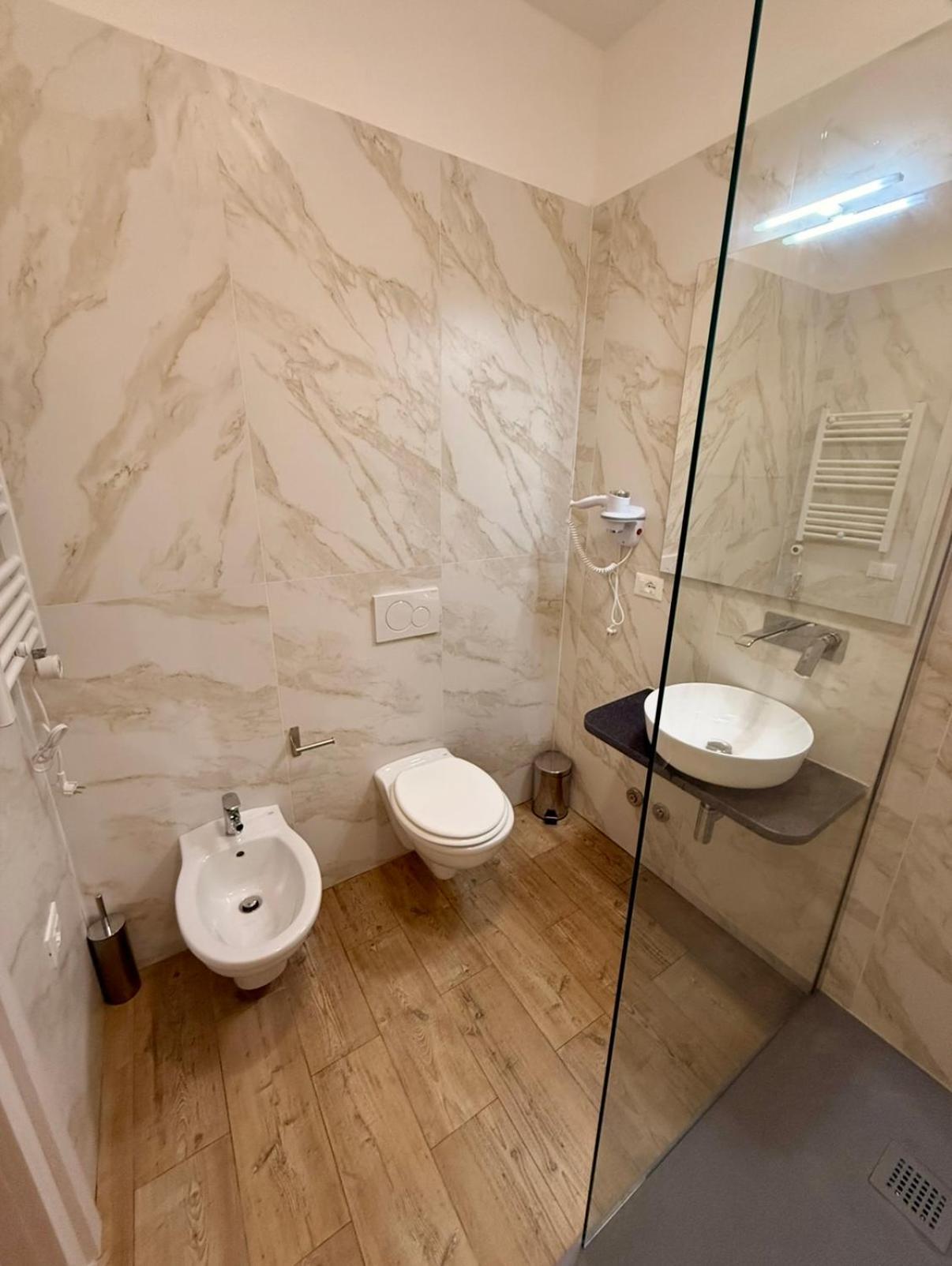 La Boutique By Rjgal B&B Florence Ngoại thất bức ảnh