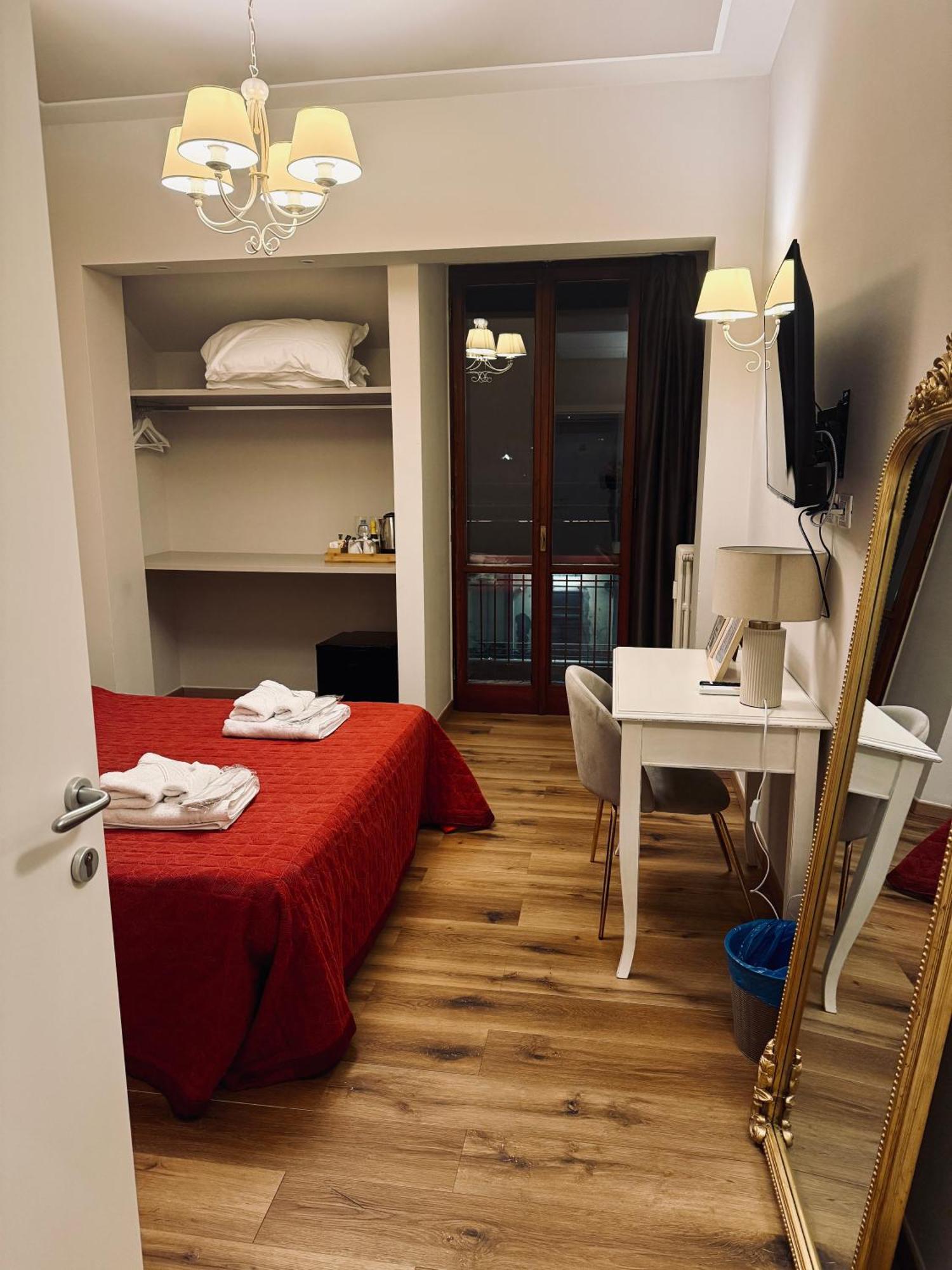 La Boutique By Rjgal B&B Florence Ngoại thất bức ảnh